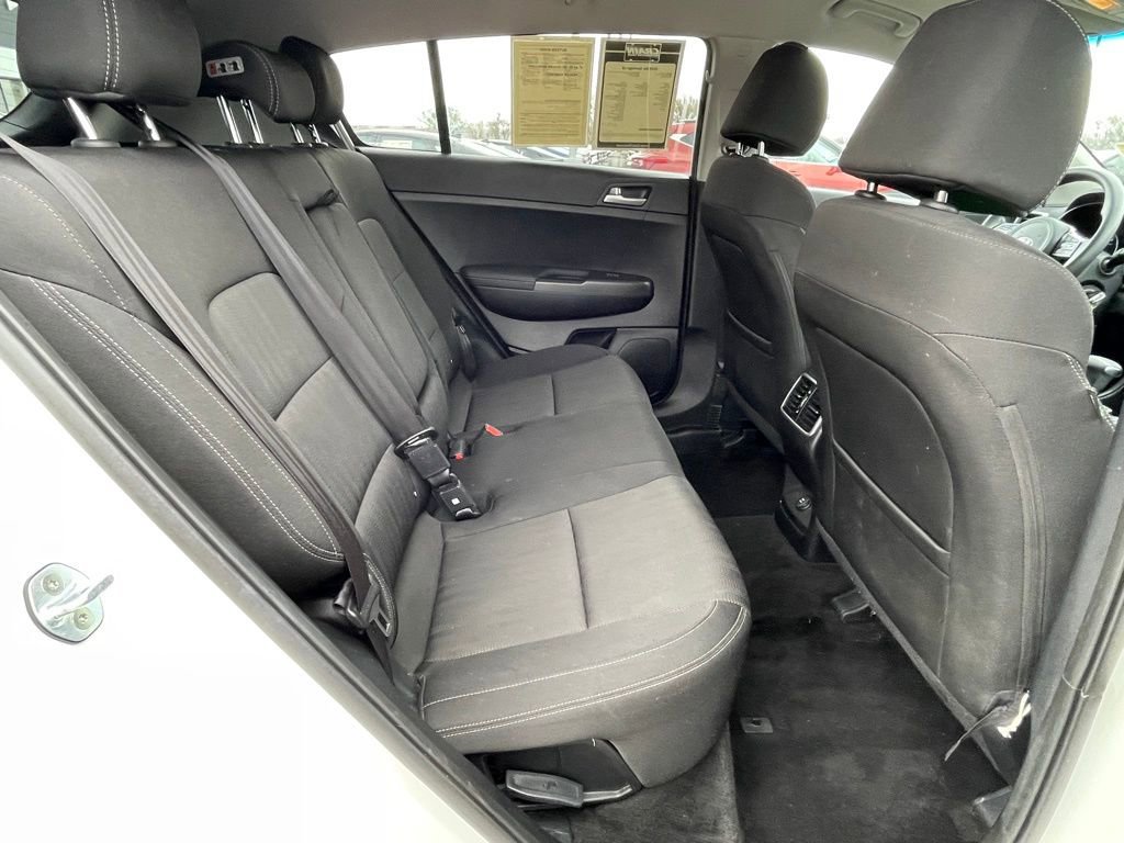 Used 2020 Kia Sportage LX image 24