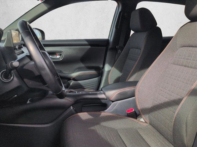 Used 2025 Honda HR-V Sport image 16