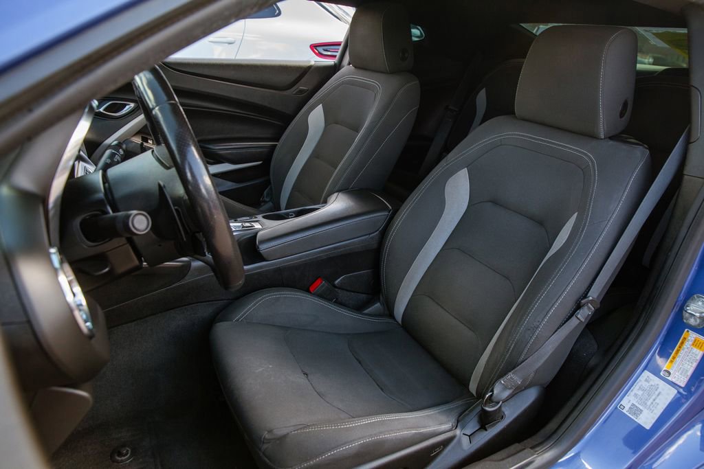 Used 2019 Chevrolet Camaro SS image 12