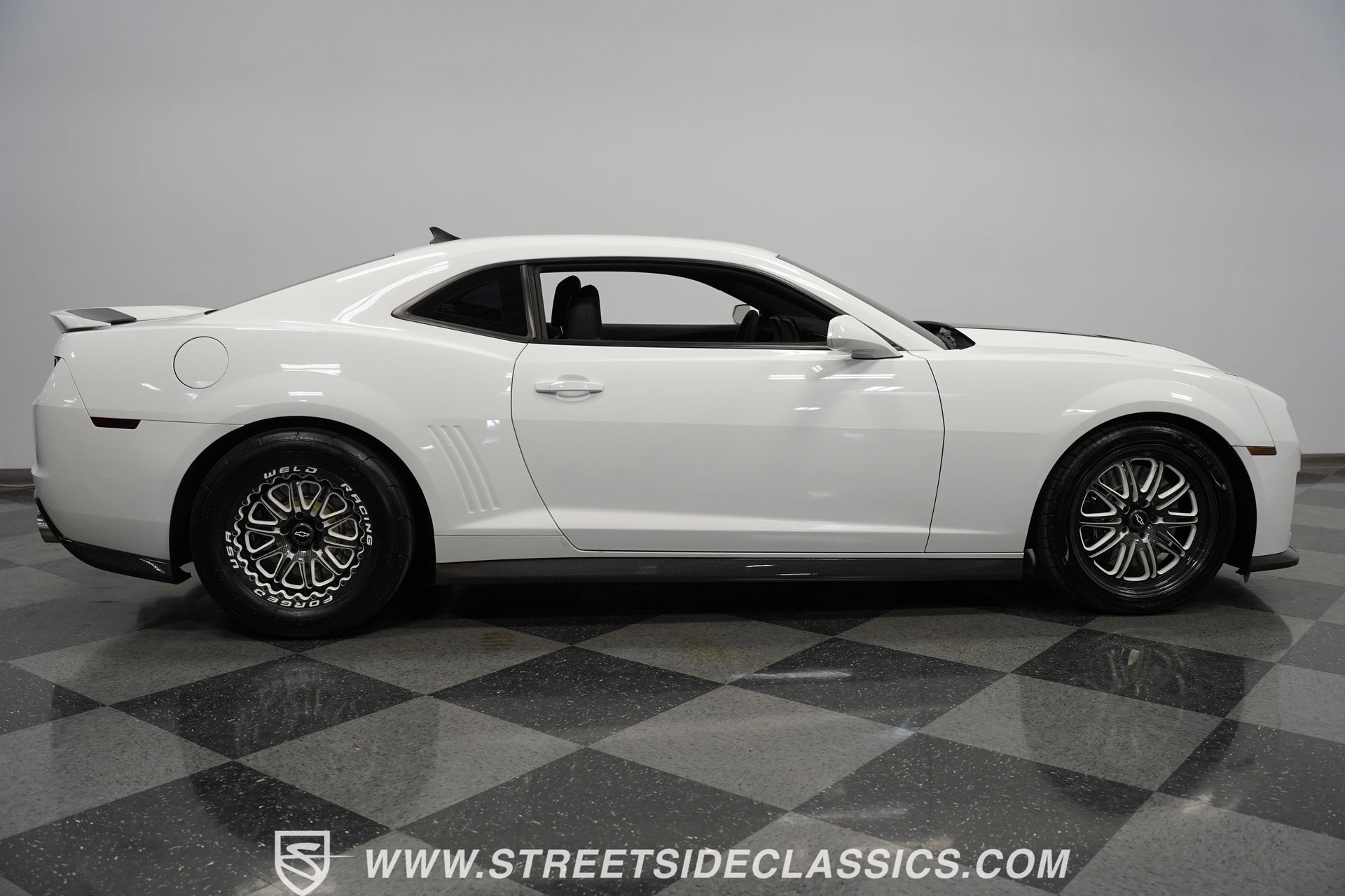 Used 2013 Chevrolet Camaro ZL1 image 13