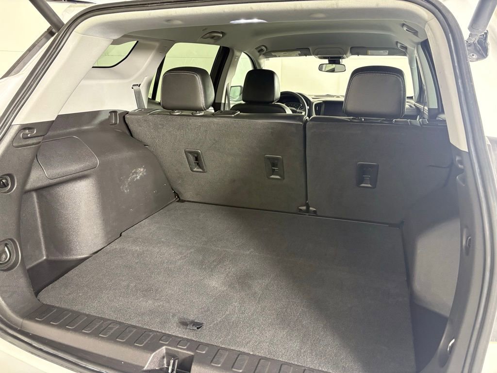Used 2024 GMC Terrain SLT FWD image 18