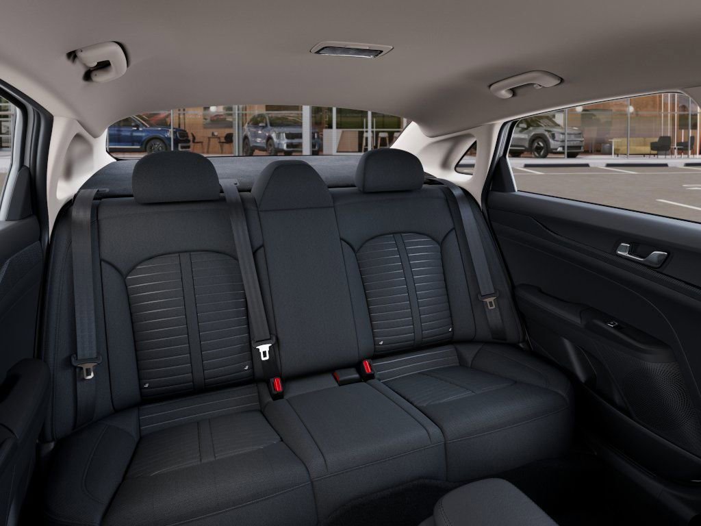 New 2025 Kia K5 LXS image 16