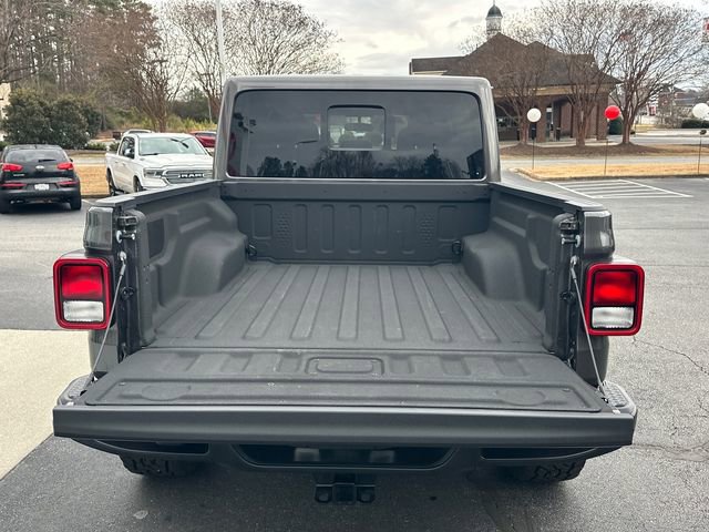 Used 2025 Jeep Gladiator Sport image 27