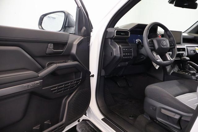 New 2026 Toyota 4Runner TRD Off-Road AWD/4WD image 12