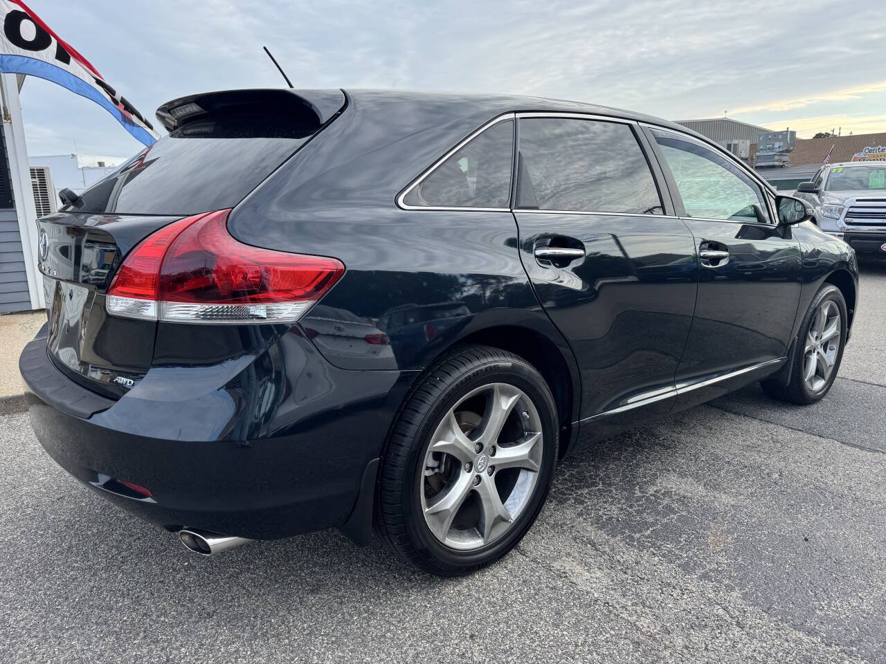 Used 2013 Toyota Venza AWD image 9