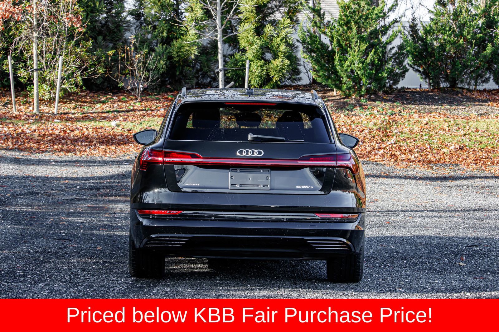 Used 2021 Audi e-tron Premium w/ Convenience Plus Package image 7
