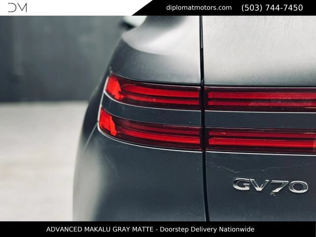 Used 2023 Genesis Electrified GV70 AWD/4WD image 15