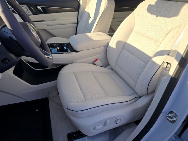 New 2027 Buick Enclave Avenir w/ LPO, Illumination Package AWD/4WD image 29