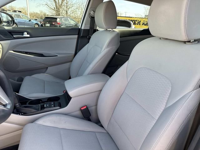 Used 2020 Hyundai Tucson SEL w/ Cargo Package image 13
