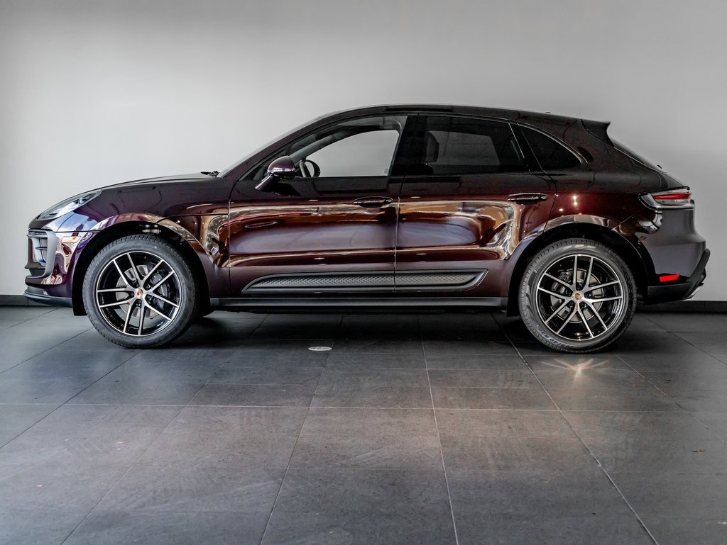 New 2026 Porsche Macan image 2