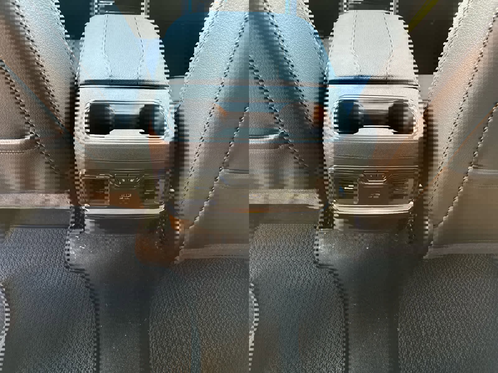 New 2026 GMC Sierra 1500 Denali w/ Denali Reserve Package image 13