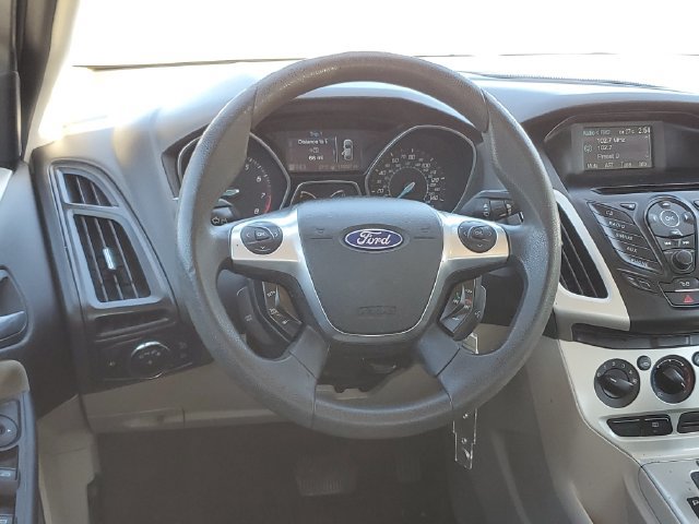 Used 2012 Ford Focus SE FWD image 12
