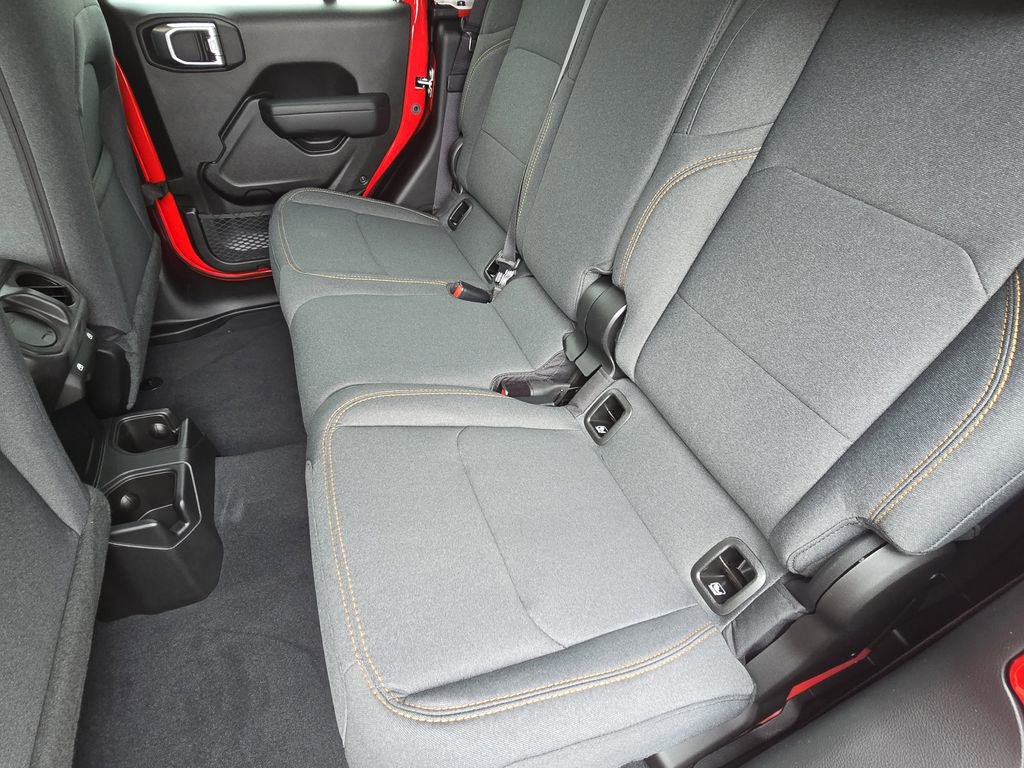 New 2025 Jeep Gladiator Sport image 14