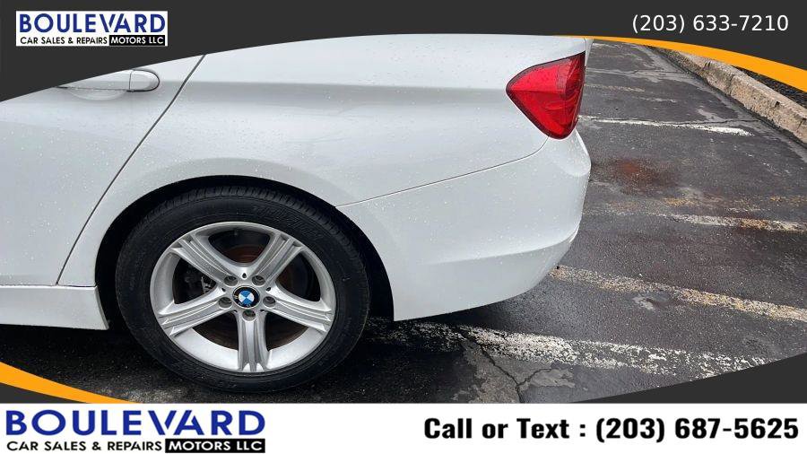 Used 2014 BMW 320i Sedan RWD image 14