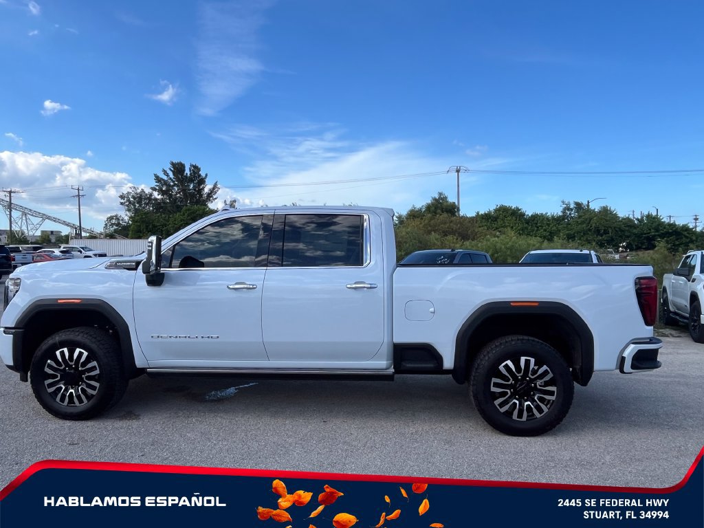 New 2026 GMC Sierra 2500 Denali Ultimate AWD/4WD image 4