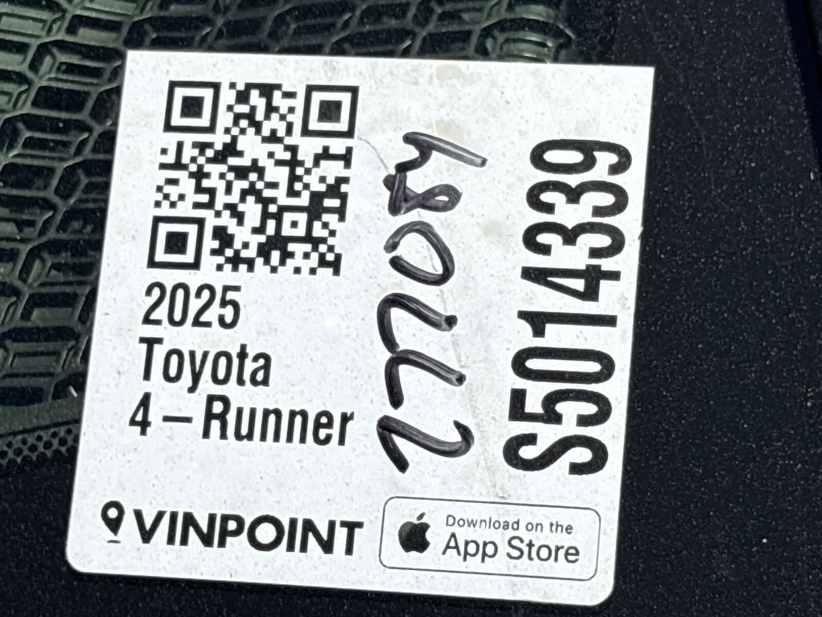 New 2025 Toyota 4Runner TRD Off-Road AWD/4WD image 35