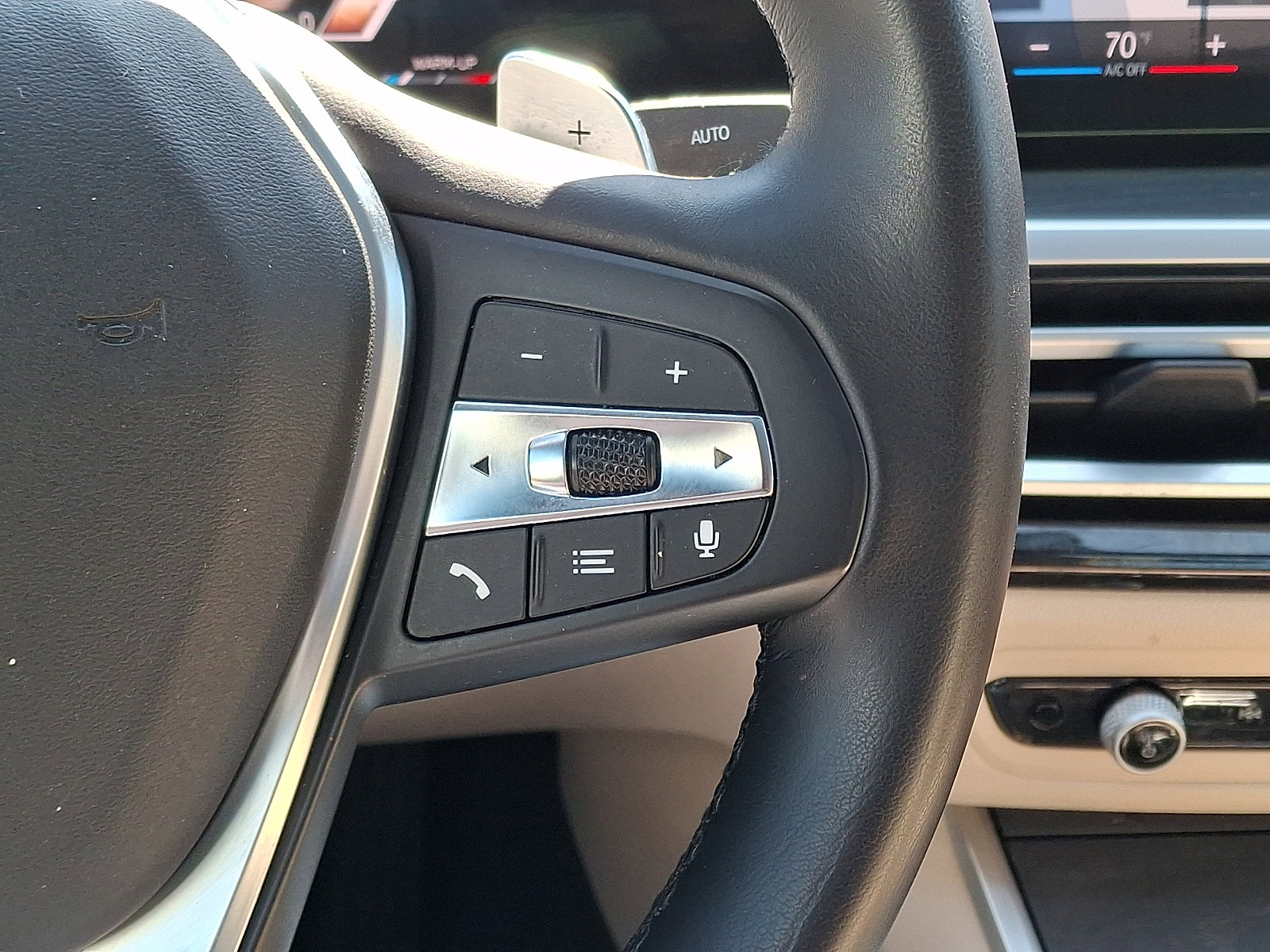 Used 2023 BMW 330i xDrive Sedan w/ Convenience Package image 21