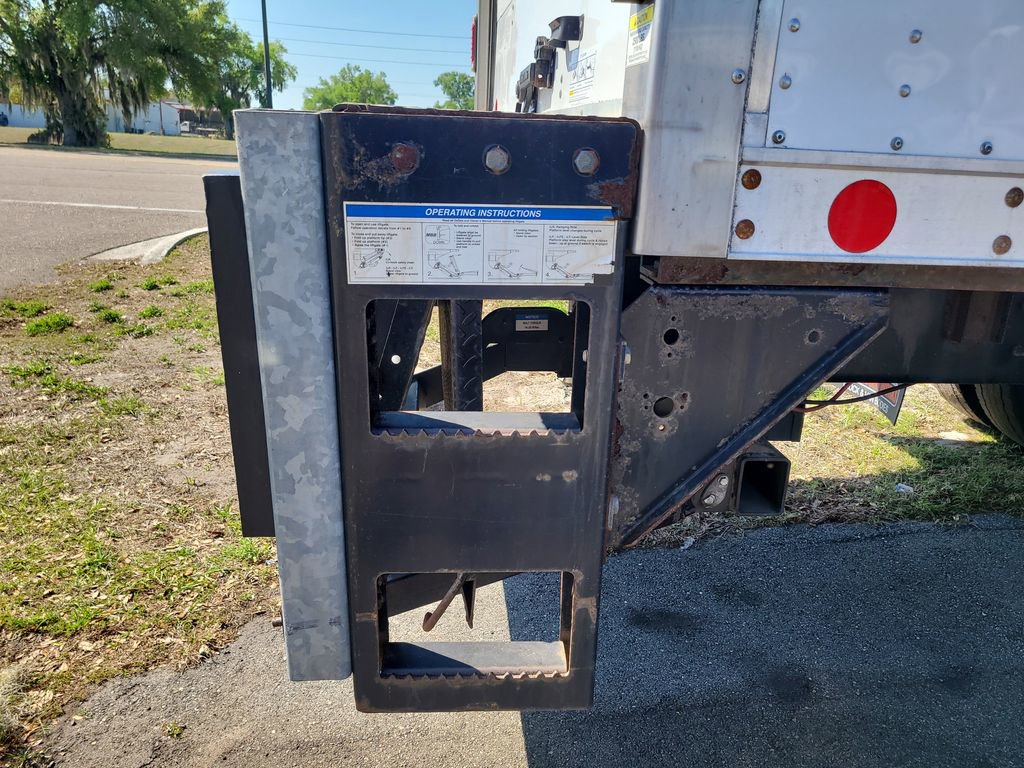 Used 2022 Ford F650 2WD Regular Cab Super Duty image 7