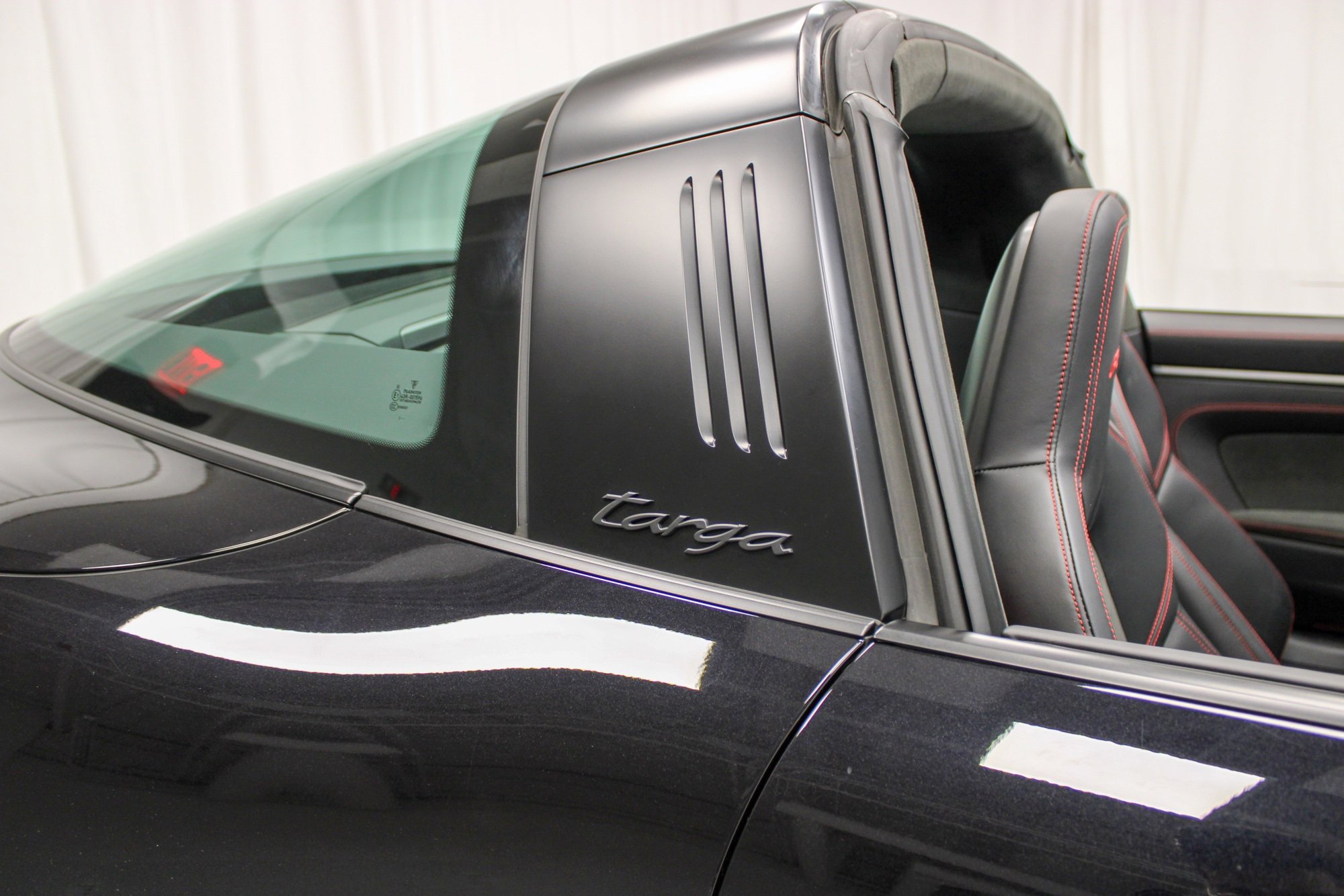 Certified 2023 Porsche 911 Targa 4 GTS image 17