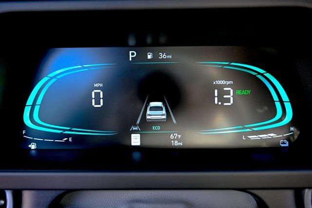 New 2026 Hyundai Elantra Blue image 9