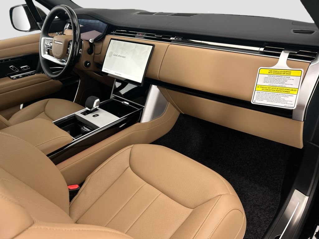 New 2026 Land Rover Range Rover SE AWD/4WD image 16