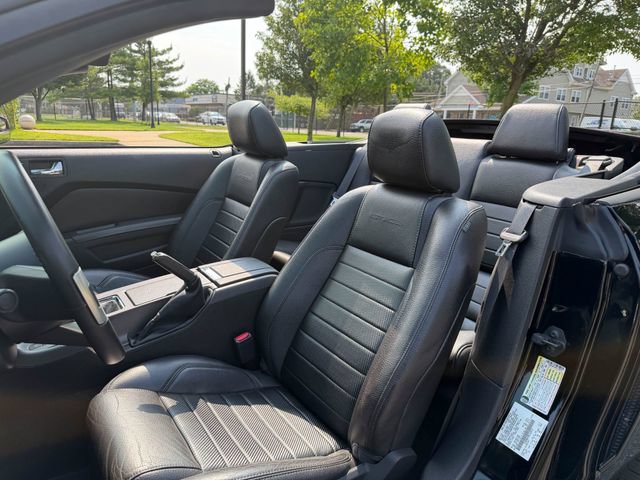 Used 2011 Ford Mustang GT Premium w/ 402A Rapid Spec Order Code RWD image 7