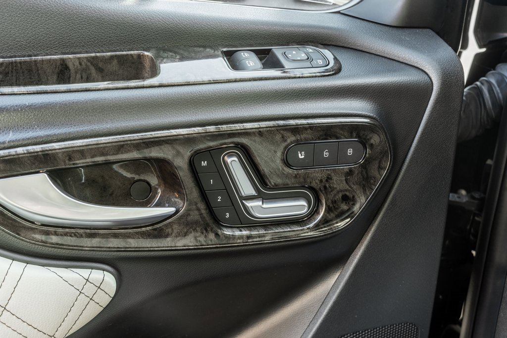 Used 2022 Mercedes-Benz Sprinter 3500 image 15