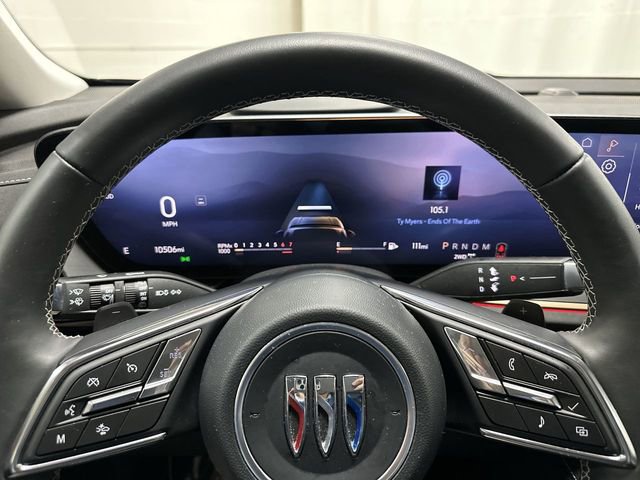 Used 2025 Buick Envision Sport Touring image 10