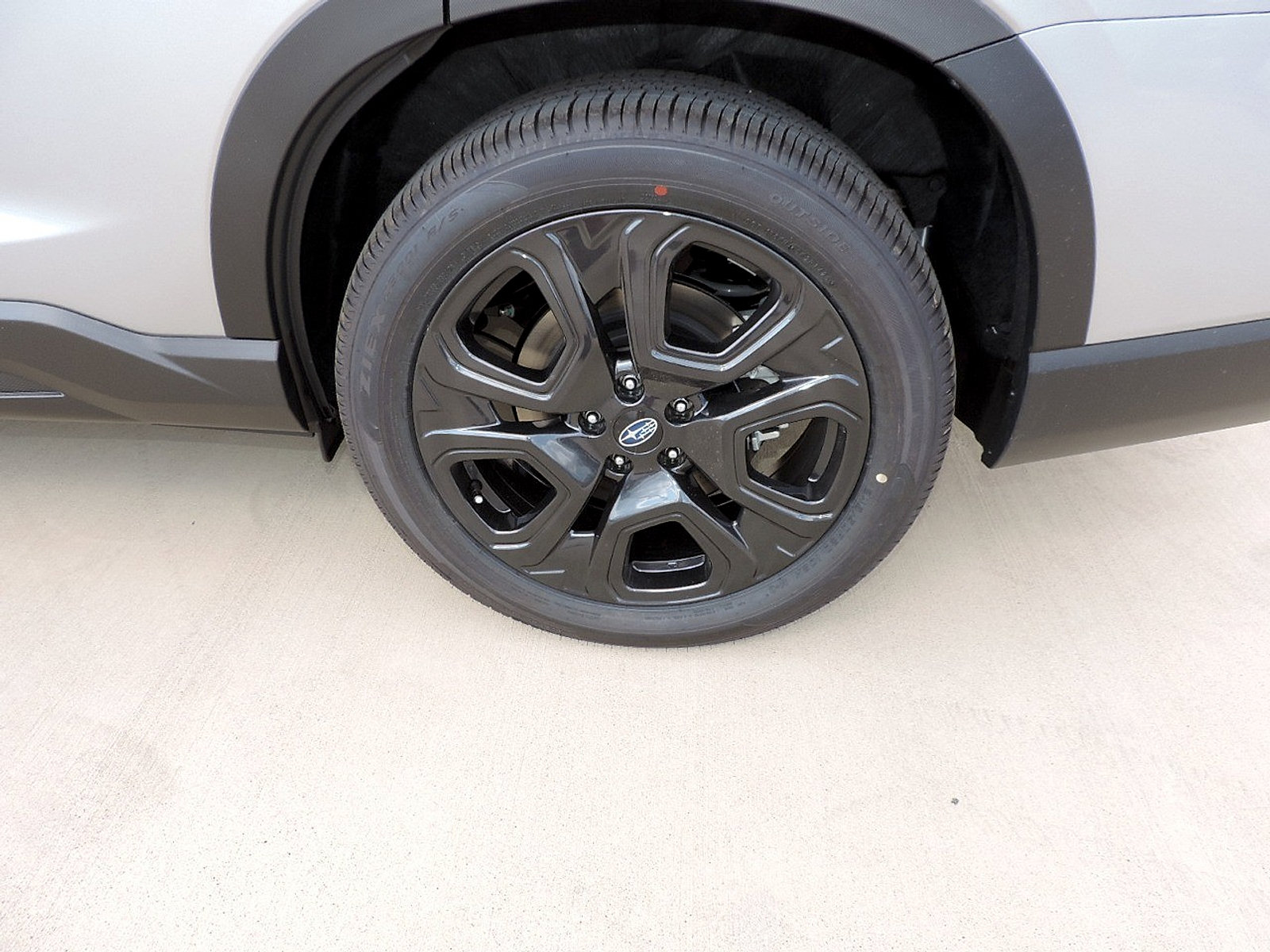 Certified 2025 Subaru Ascent Bronze Edition AWD/4WD image 9