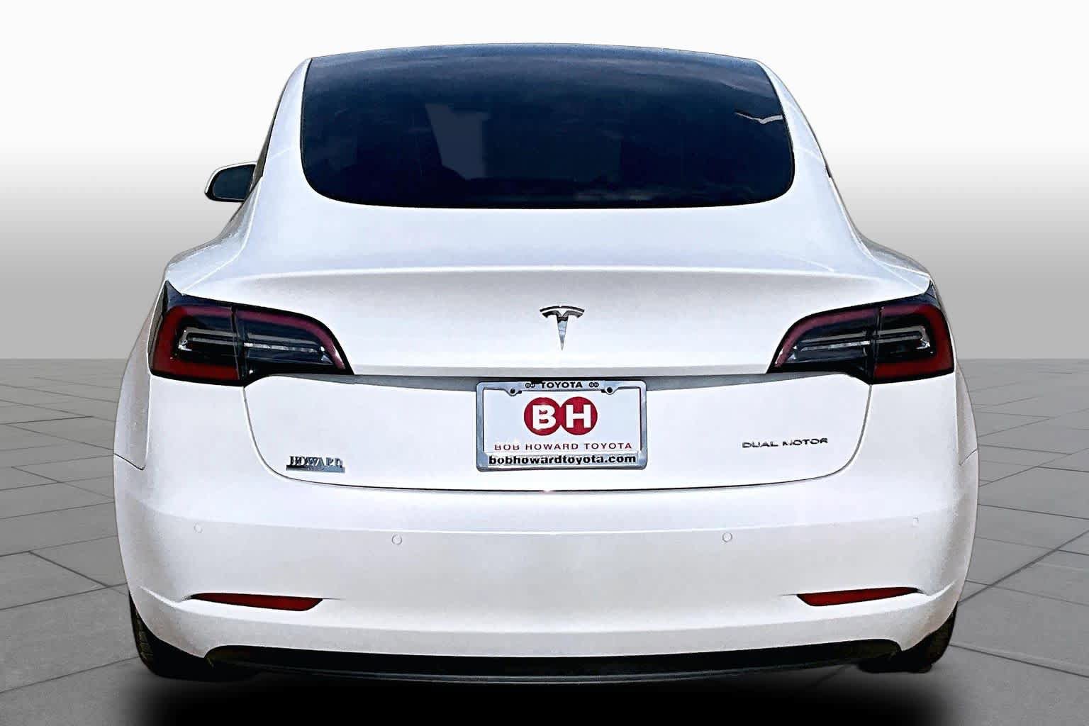 Used 2022 Tesla Model 3 Long Range AWD/4WD image 4