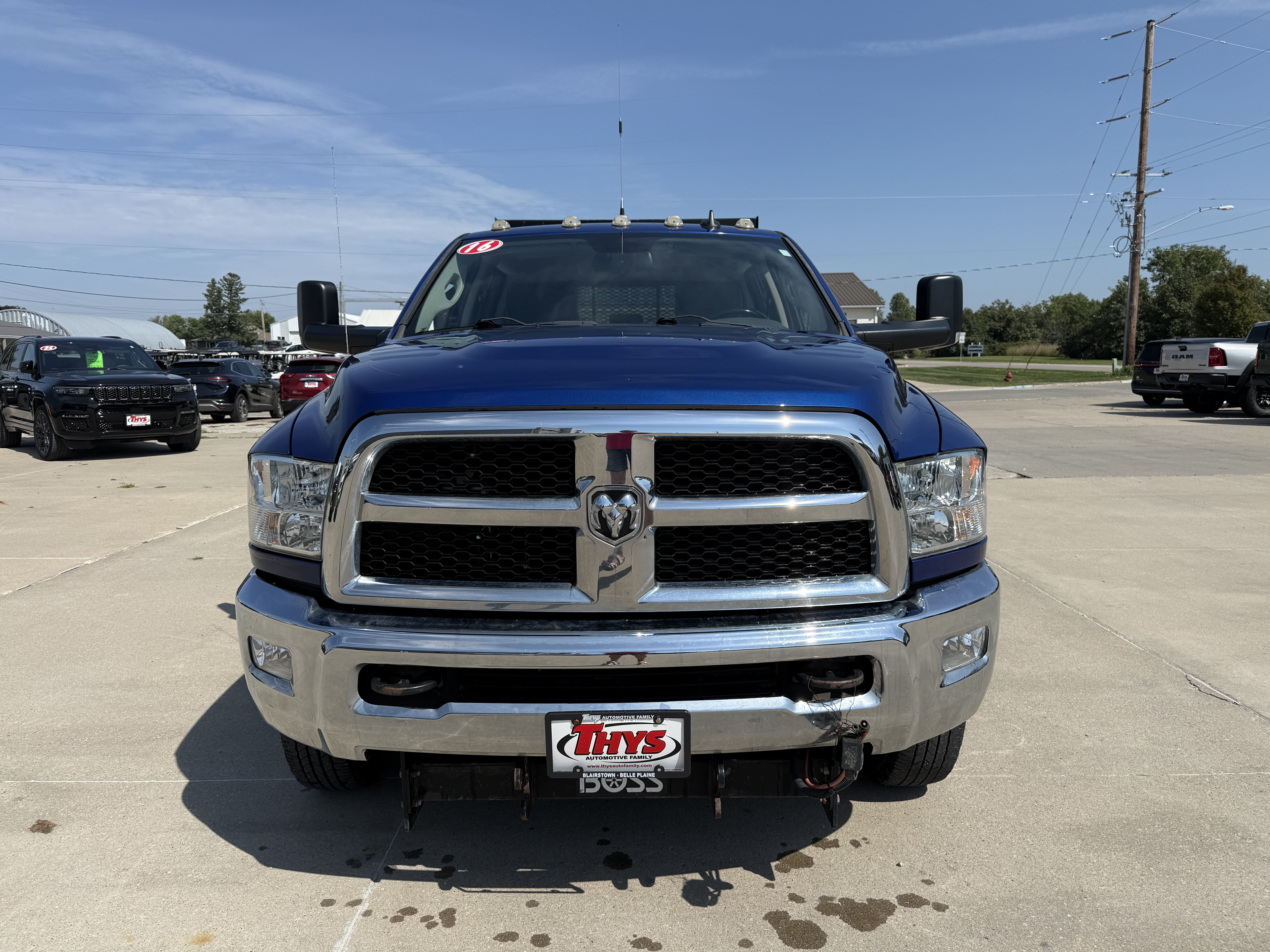 Used 2016 RAM 3500 SLT w/ Quick Order Package 27G SLT AWD/4WD image 4