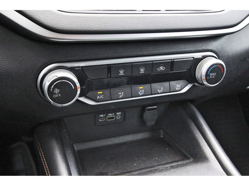 Used 2020 Nissan Altima 2.5 SR FWD image 12