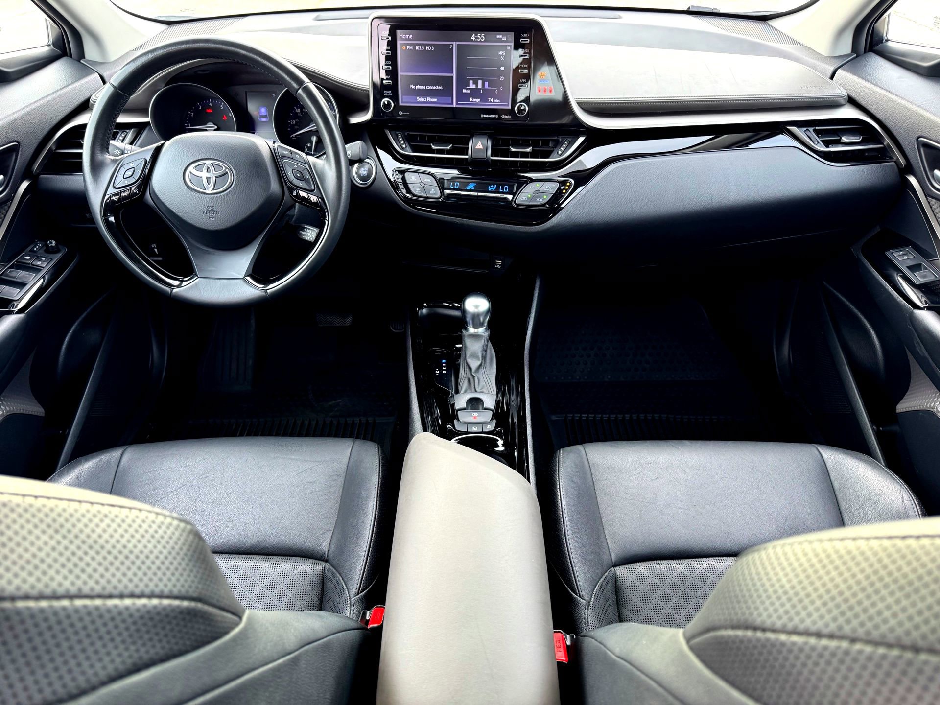Used 2021 Toyota C-HR Limited image 19