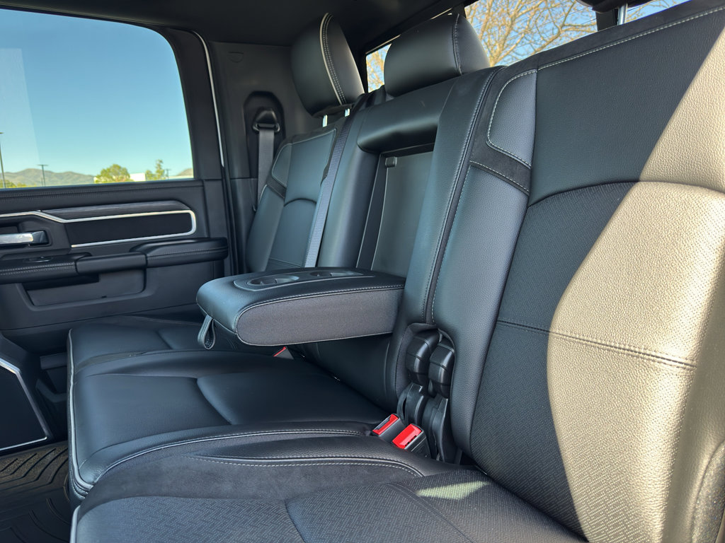 Used 2024 RAM 2500 Laramie w/ Night Edition AWD/4WD image 8