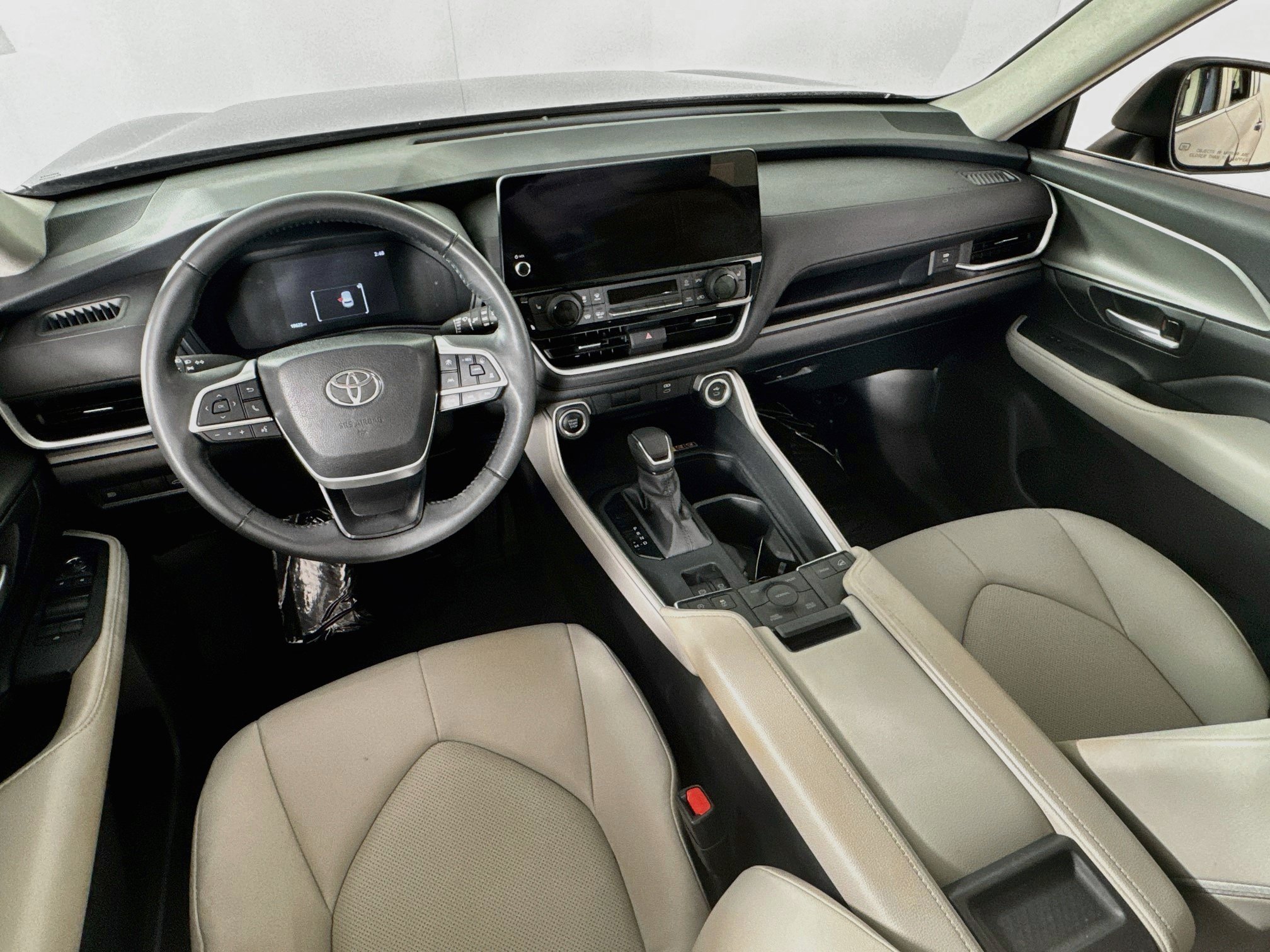 Certified 2024 Toyota Grand Highlander AWD image 19