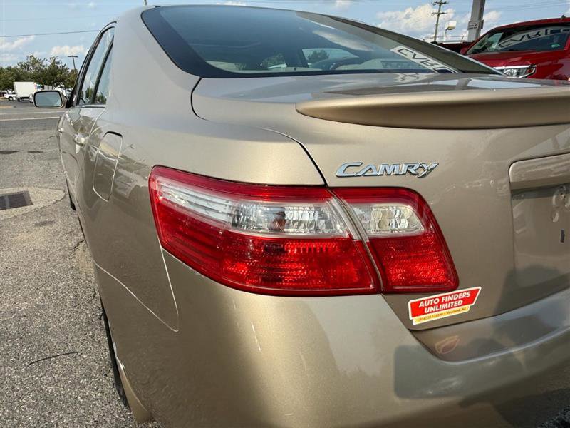 Used 2009 Toyota Camry XLE FWD image 10