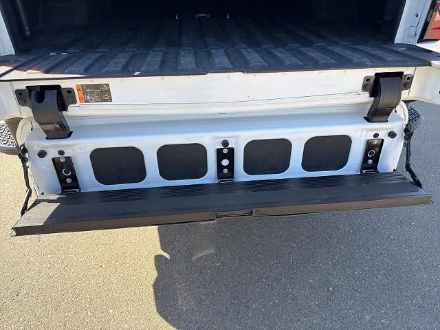 Used 2021 GMC Sierra 2500 AT4 w/ AT4 Premium Plus Package AWD/4WD image 13