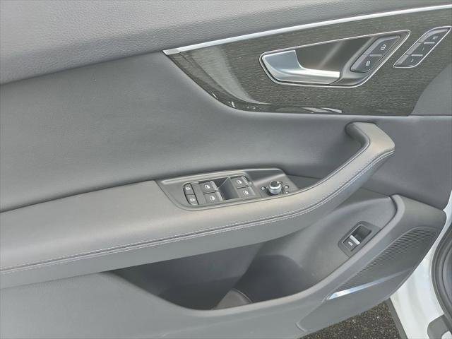 Certified 2023 Audi Q7 2.0T Premium Plus w/ Premium Plus Package AWD/4WD image 27