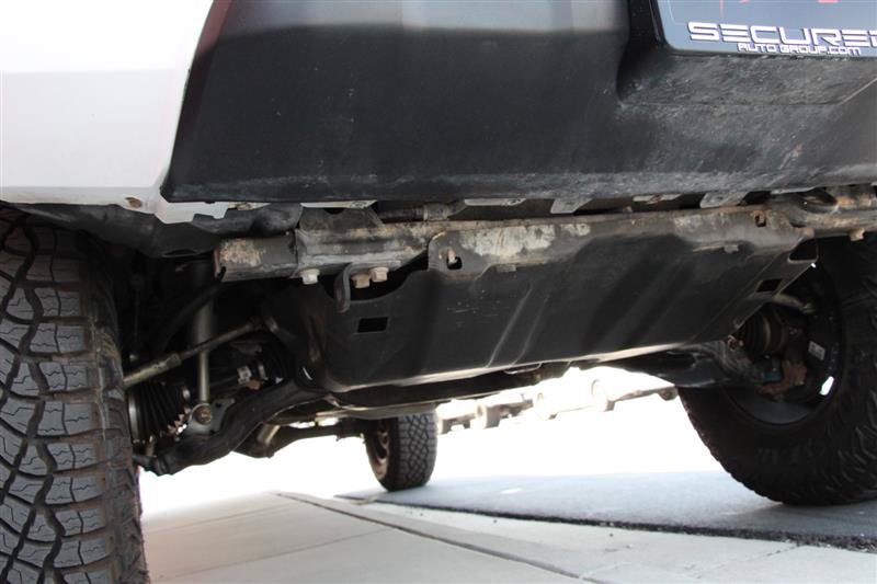 Used 2019 Toyota Tacoma SR5 AWD/4WD image 32