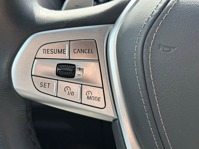 Certified 2025 BMW X7 xDrive40i w/ Premium Package image 16