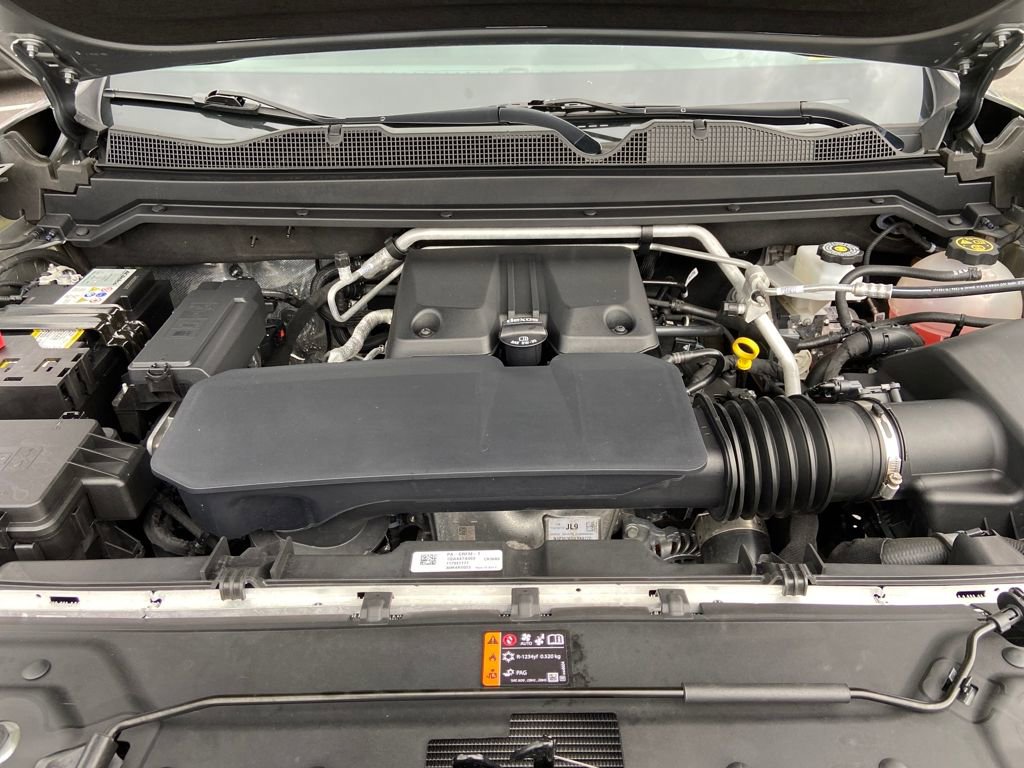 Used 2023 GMC Canyon Elevation image 10