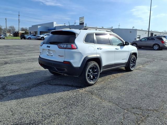 Used 2021 Jeep Cherokee Trailhawk w/ Technology Group image 18