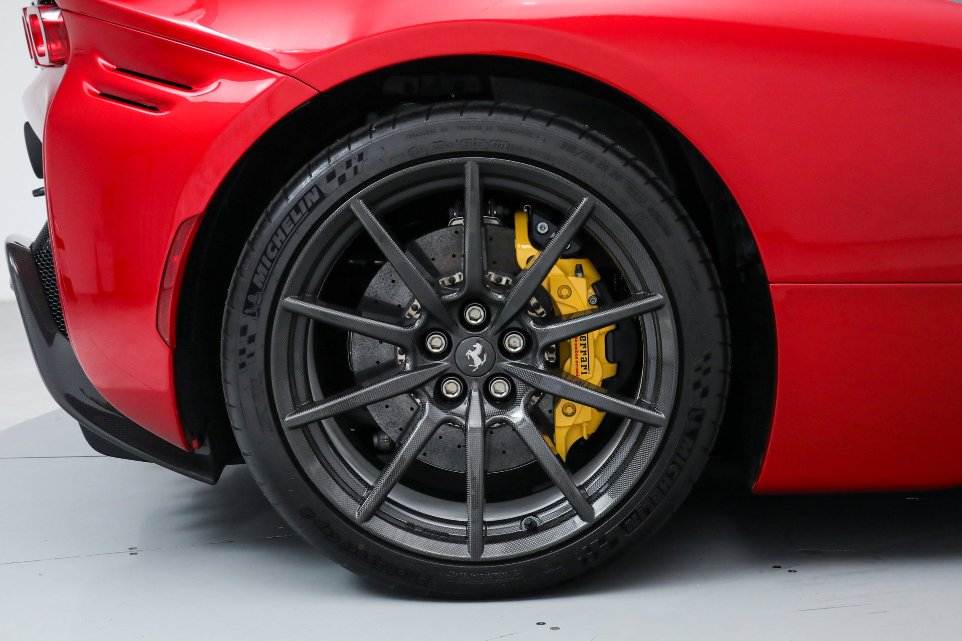 Used 2025 Ferrari SF90 Spider image 44