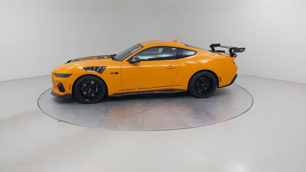 New 2026 Ford Mustang GT Premium w/ GT Performance Package RWD image 17