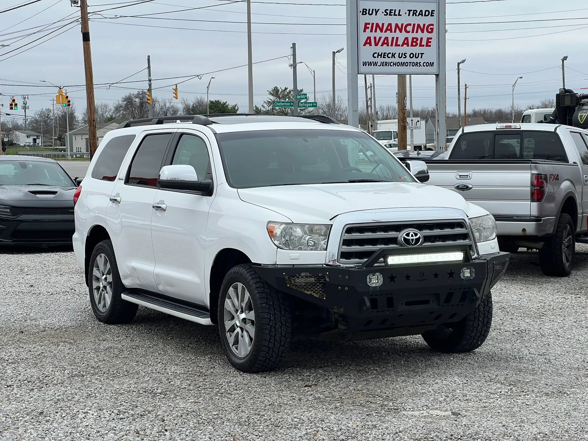 Used 2015 Toyota Sequoia Limited image 1