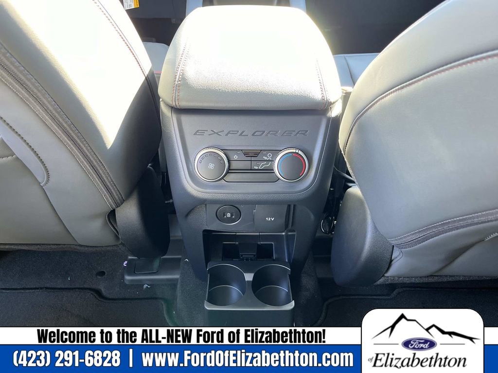 New 2026 Ford Explorer Active image 16