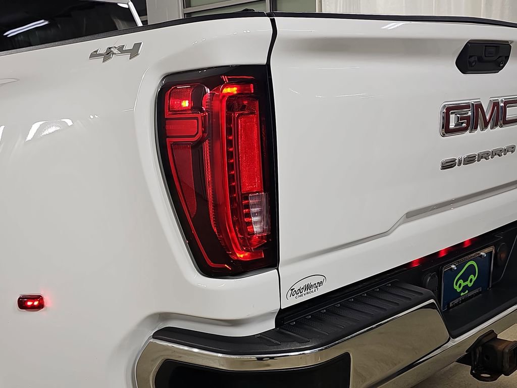 Certified 2022 GMC Sierra 3500 Pro w/ Convenience Package image 38