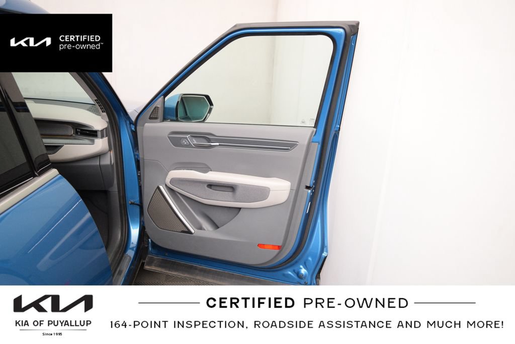 Certified 2024 Kia EV9 Land AWD/4WD image 16