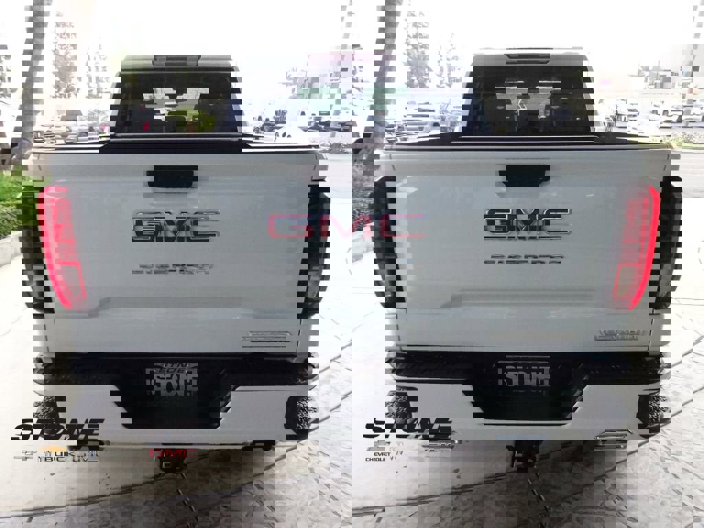 New 2026 GMC Sierra 1500 Elevation image 7