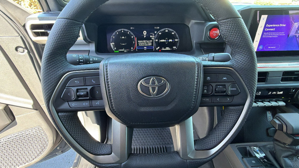 Certified 2026 Toyota Tacoma TRD Off-Road w/ TRD Off Road Upgrade Package AWD/4WD image 18